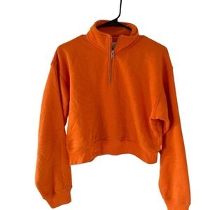 ARITZIA TNA quarter zip cropped sweatshirt